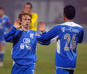 modric_silva2811_ds_w.jpg